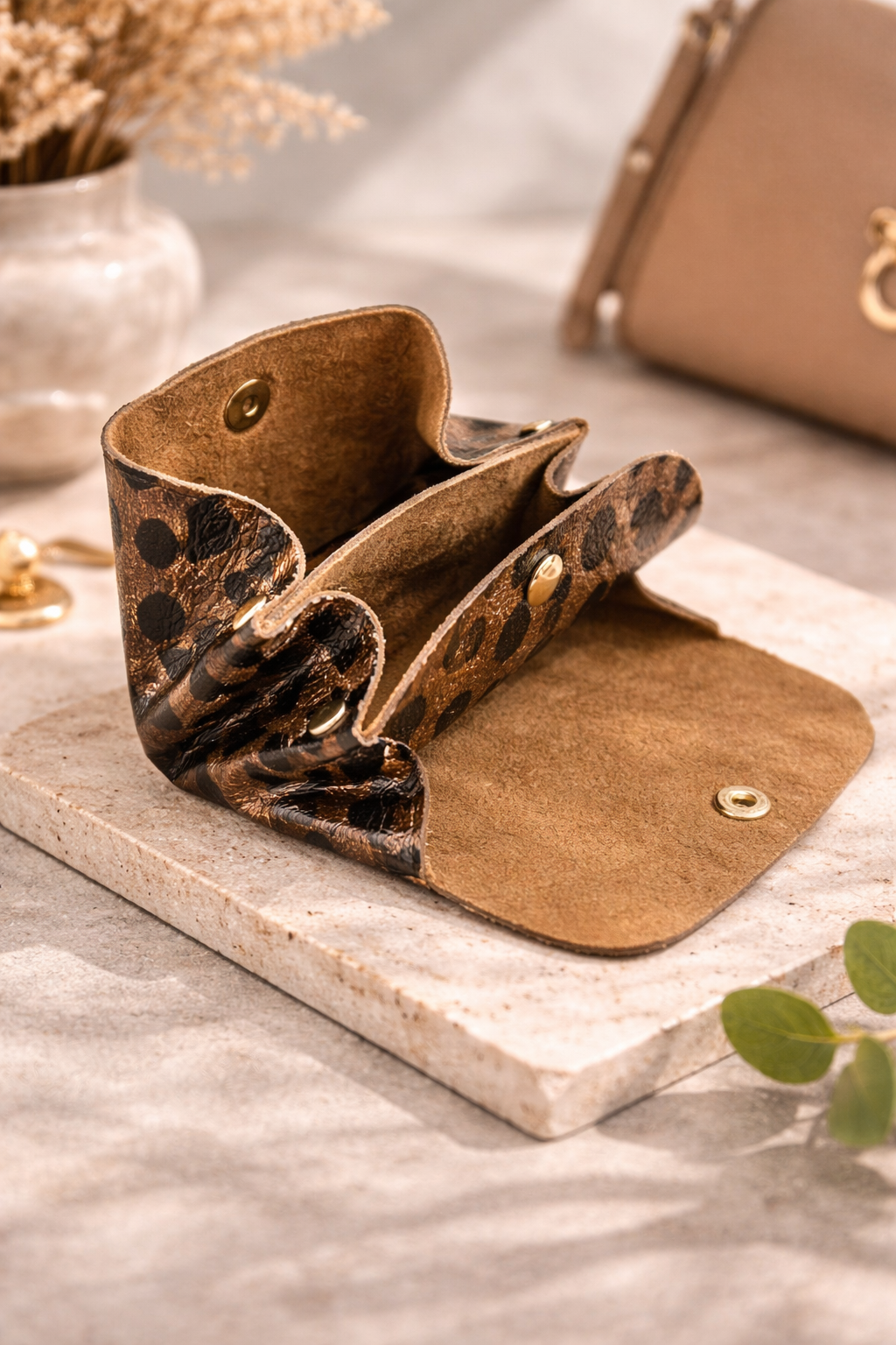 Leo Mini Pouch