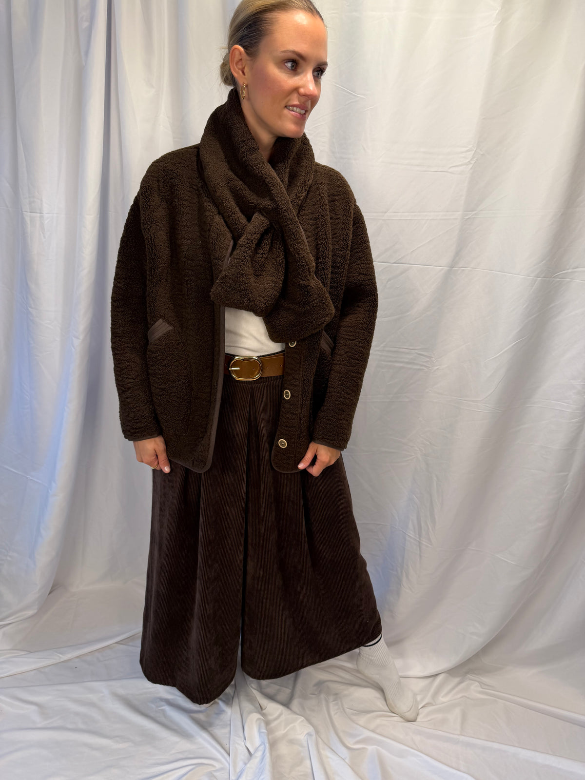 Teddyjacke mit Schal