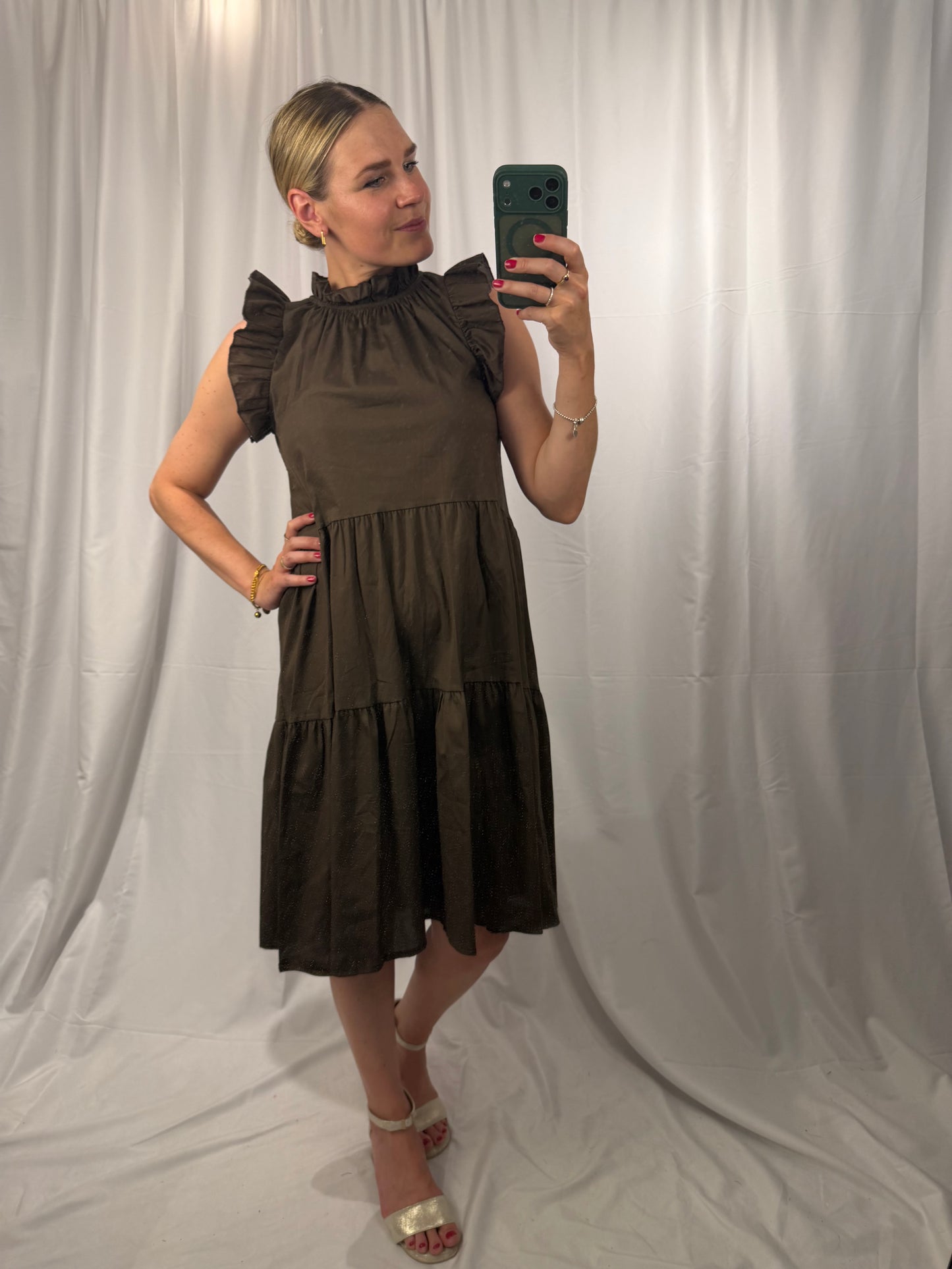 Kleid mit Flügelärmchen
