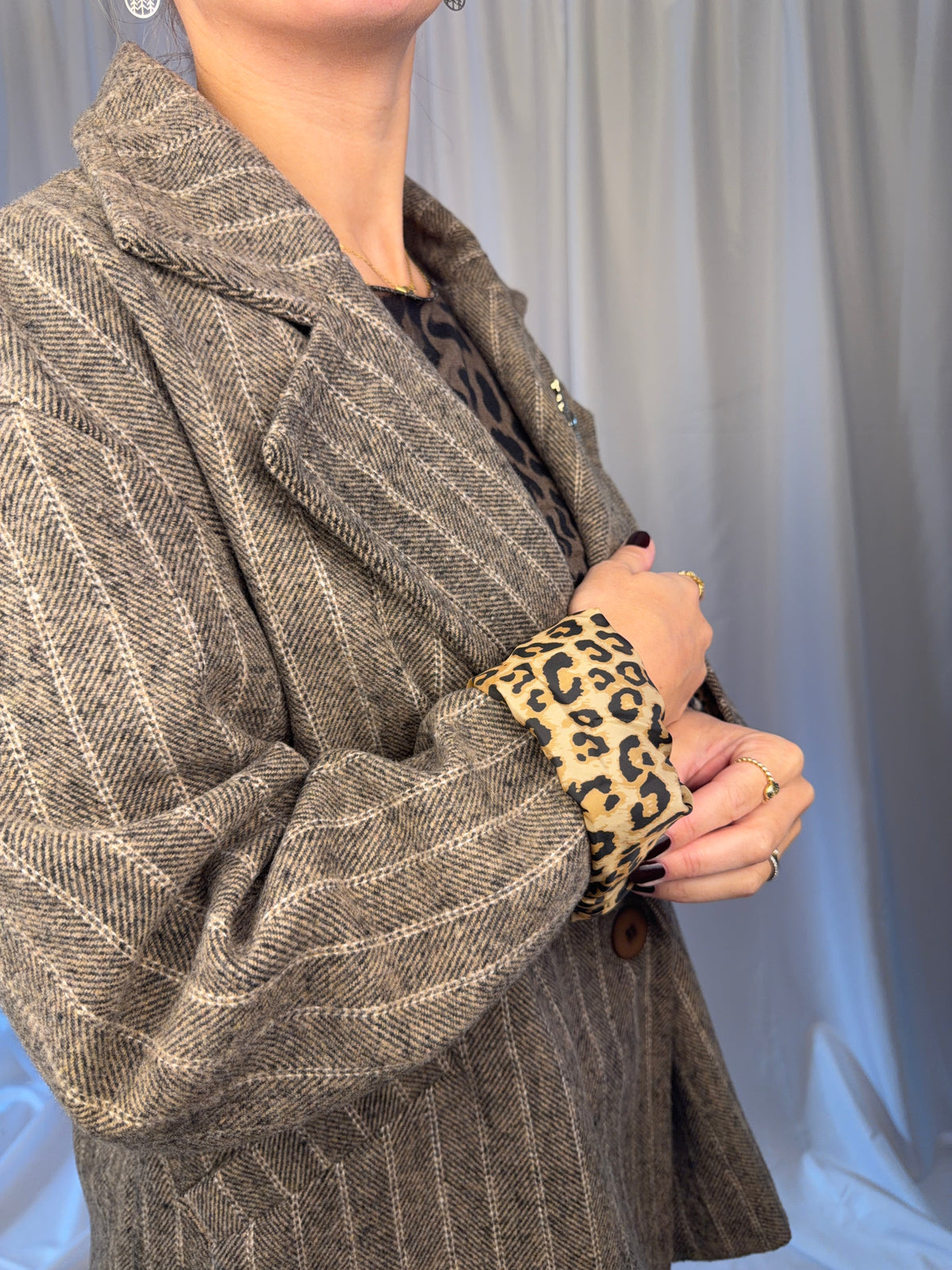 Statement Blazer mit Leo-Details & Sonnenbrosche – One Size