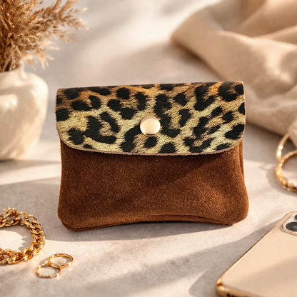 Leo Pouch