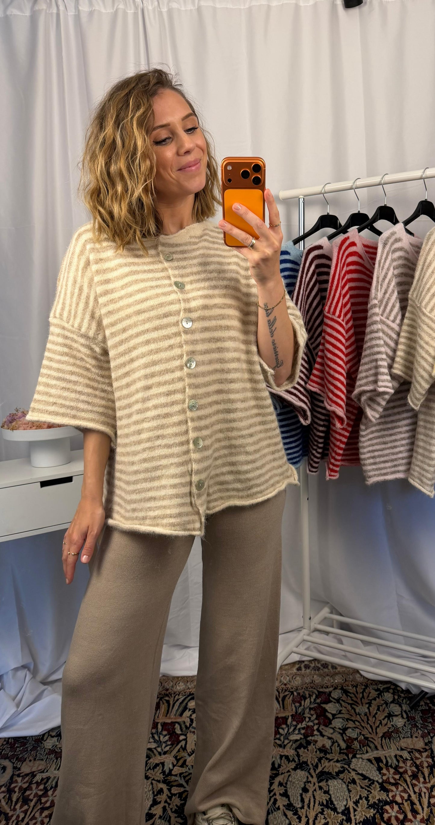 Gestreifte Strickjacke 3/4 Arm