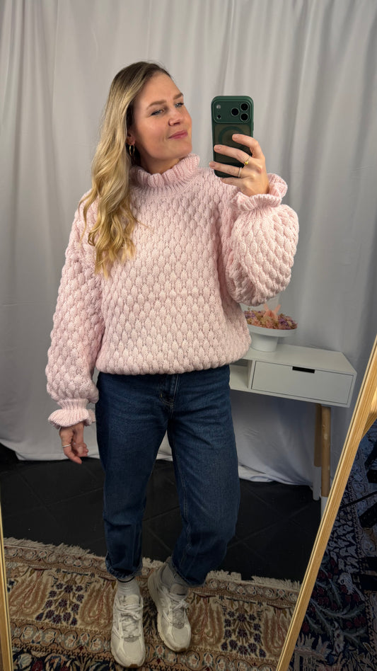 Rüschenstrick Pulli