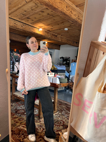 Pullover Blütenpunkte