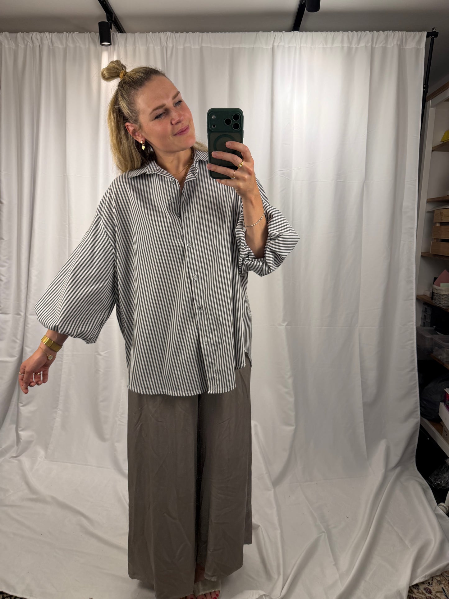 Oversize-Bluse mit Ballonärmeln