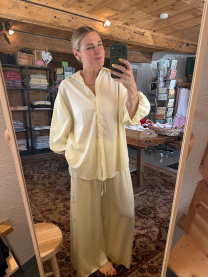 Oversize-Bluse mit Ballonärmeln