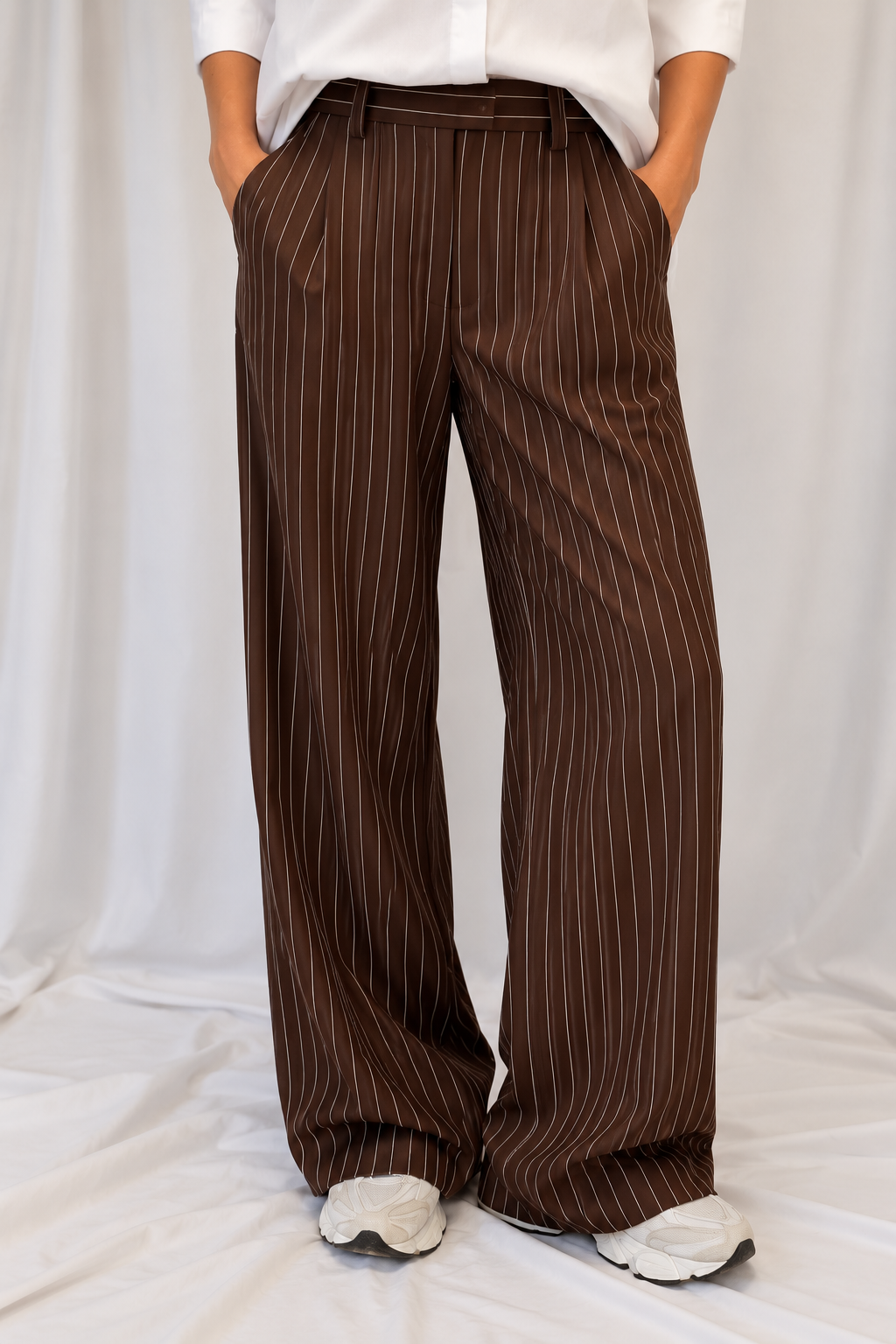 Nadelstreifenhose Coffee