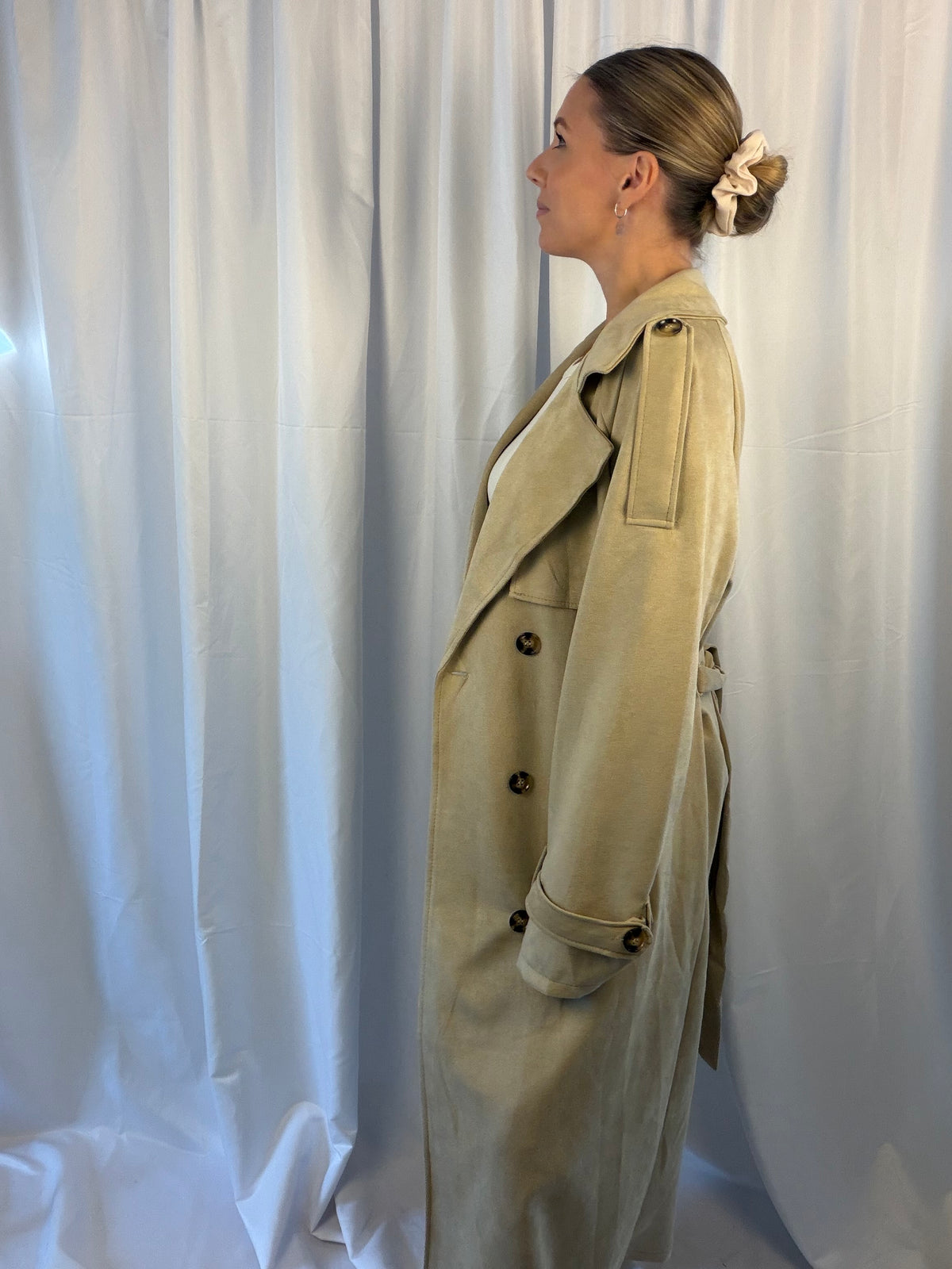 Long Trenchcoat in Veloursoptik – One Size