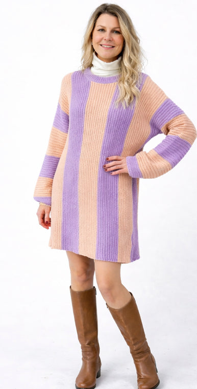 Gestreiftes Strickkleid