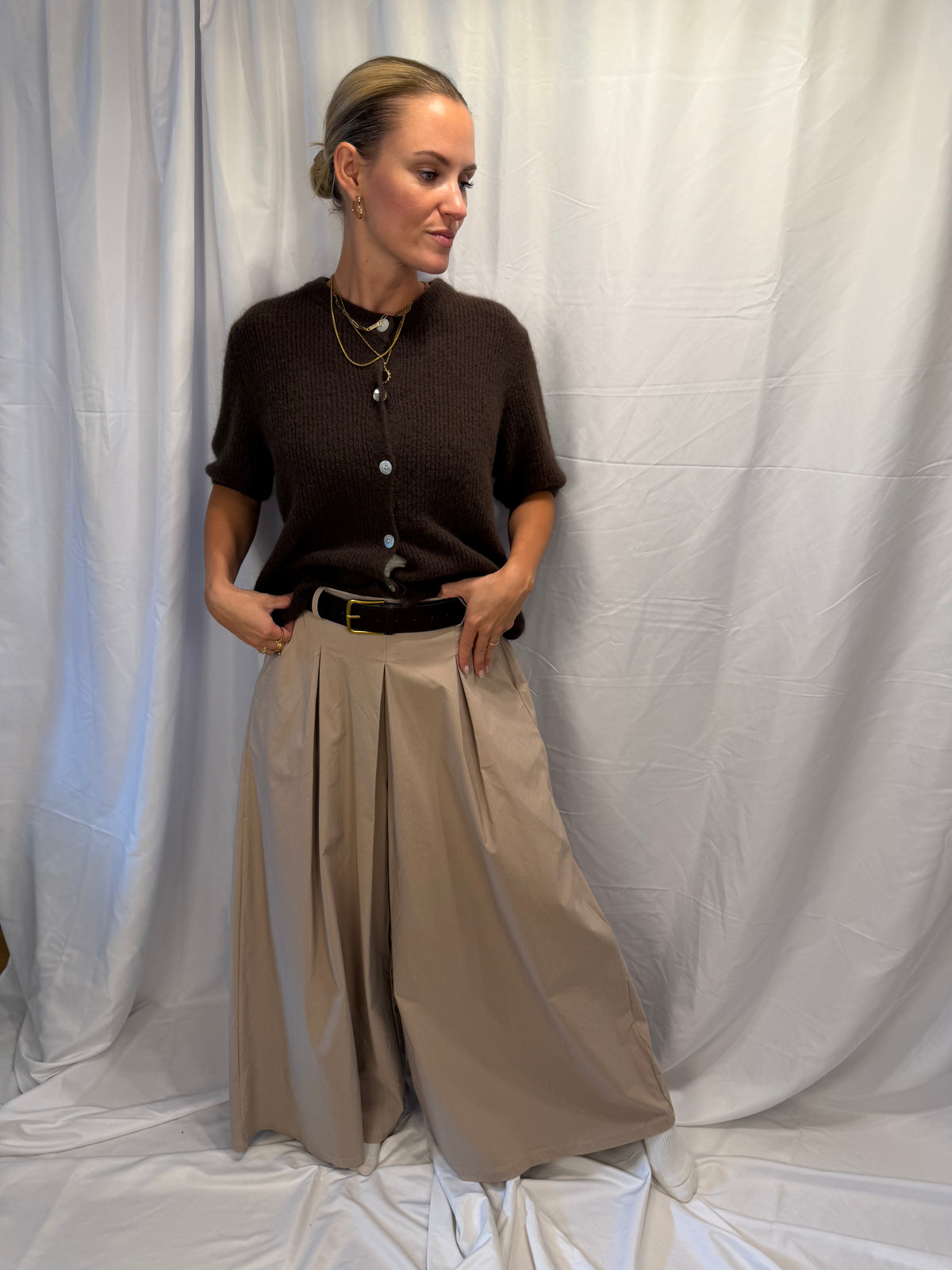 Lange Culotte mit Gürtel