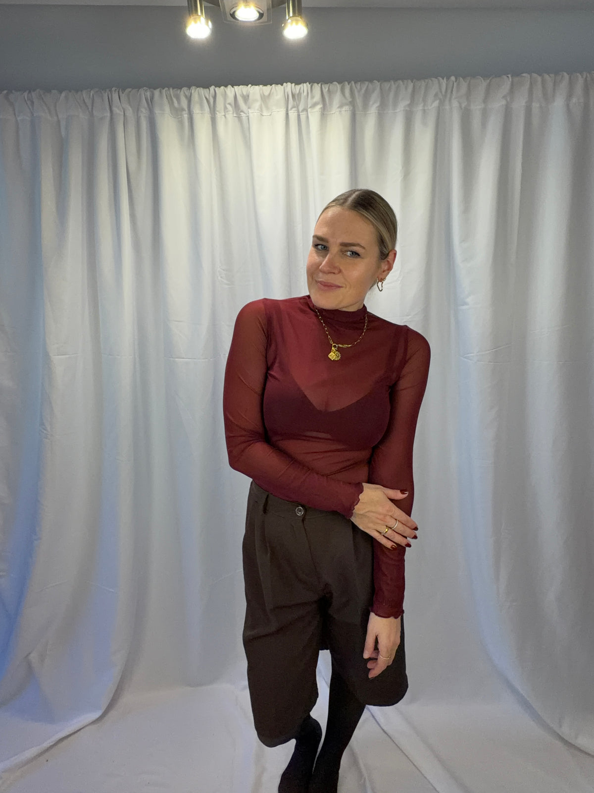 Mesh Longsleeve mit Stehkragen